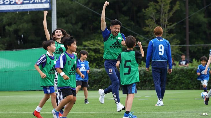 SAMURAI BLUE選手・監督とウォーキングフットボールを楽しむ！MOVE FOR THE PLANET