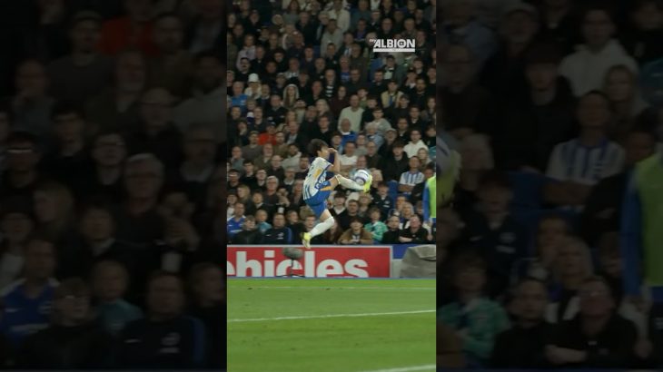 Mitoma’s GOLDEN Touch! 😮‍💨 #mitoma #premierleague